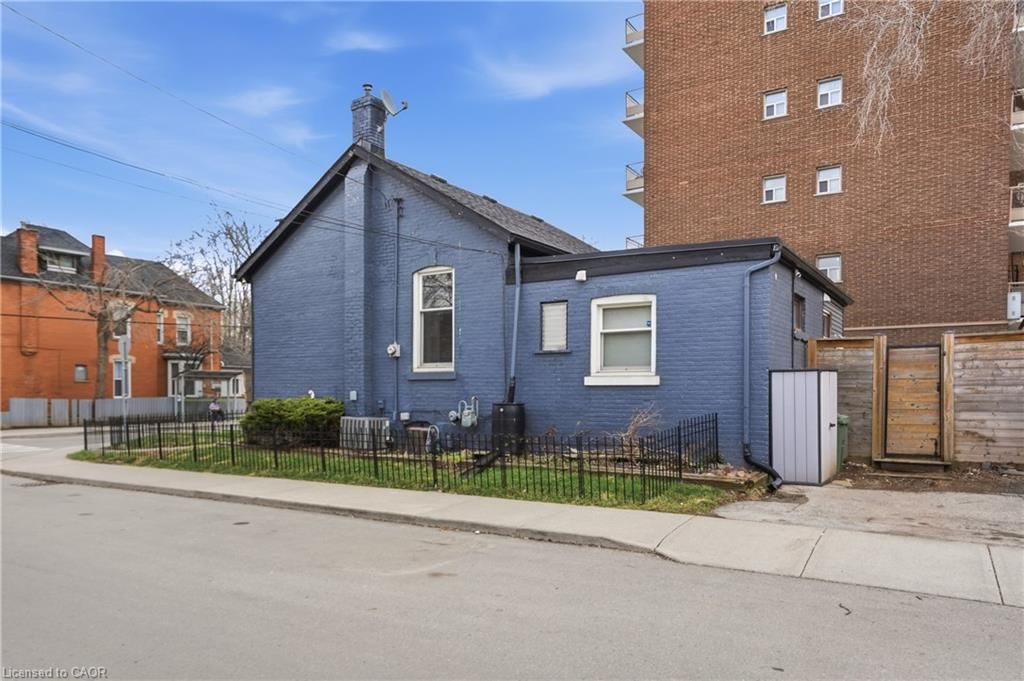 Single Family Residence for sale at 172 Stinson Street, Hamilton, ON, L8N 1S9 - Stinson - MLS: 40819305