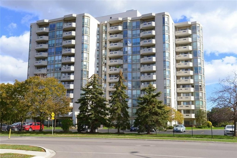5090 Pinedale Avenue #501, Burlington, Ontario