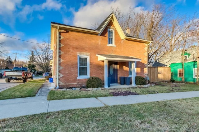 A - 2 Queen Street N