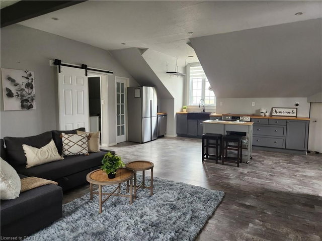 Upper - 267 Pinehurst Road