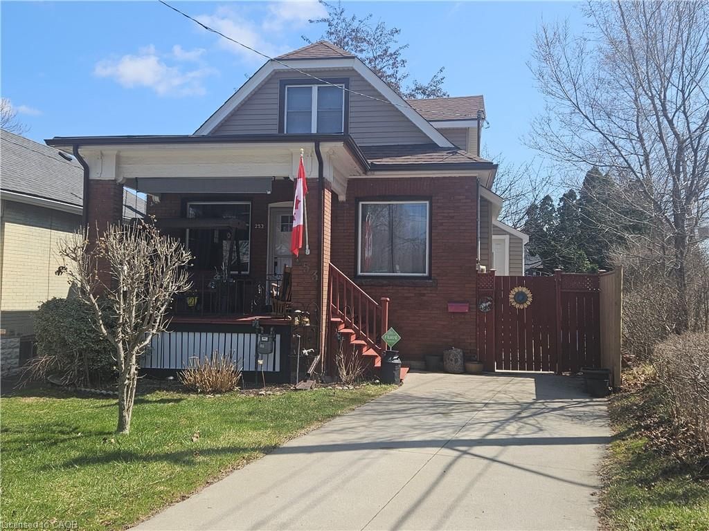Single Family Residence for sale at 253 Grosvenor Avenue, Hamilton, ON, L8M 3L8 - Gage Park - MLS: 40819442