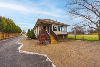 390 5th Concession Road W