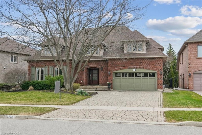 1494 The Links Drive, Oakville, Ontario