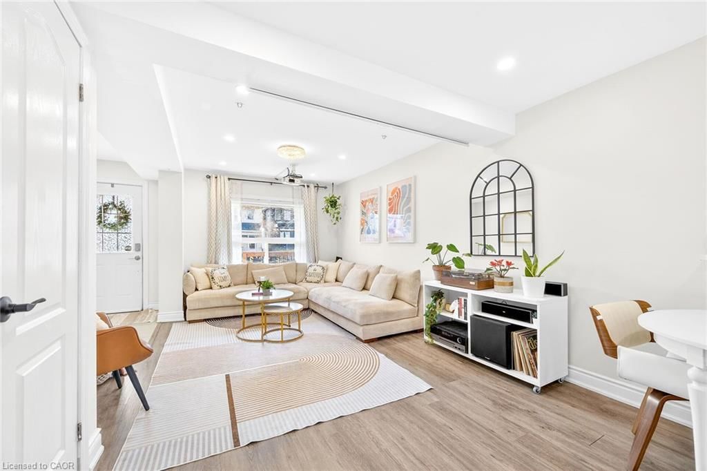 Single Family Residence for sale at 133 Avondale Street, Hamilton, ON, L8L 7B9 - Crown Point - MLS: 40819544