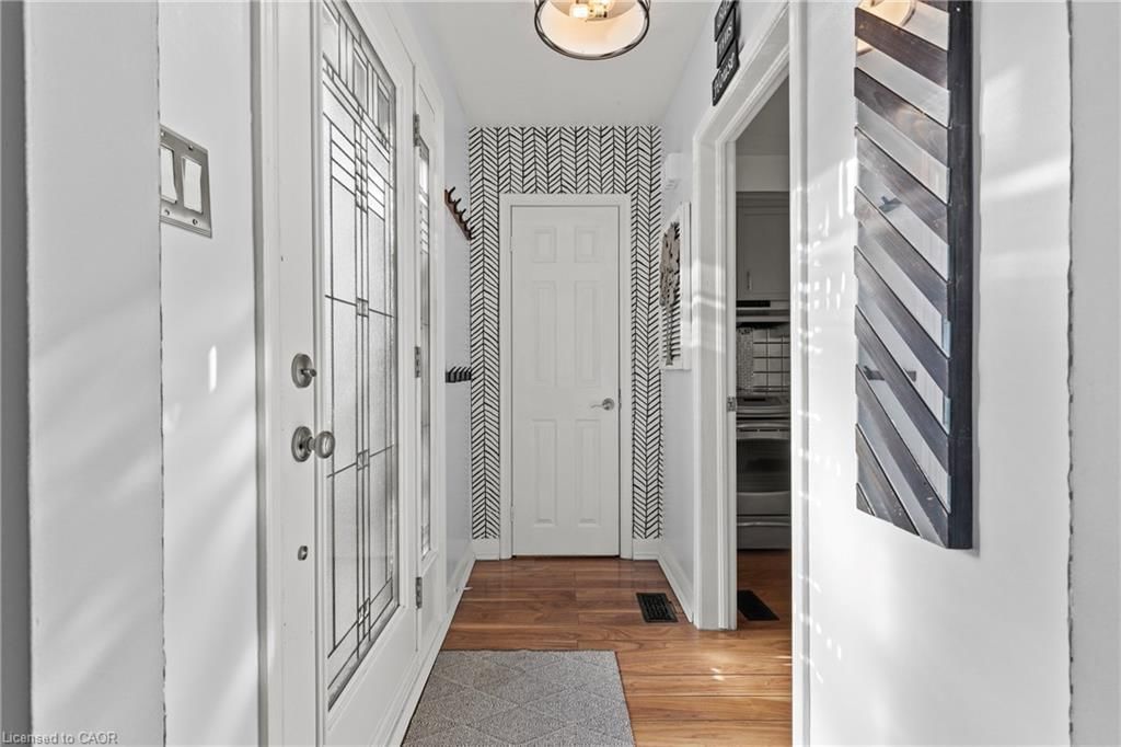 Single Family Residence for sale at 96 Terrace Drive, Hamilton, ON, L9A 2Y6 - Balfour - MLS: 40819579