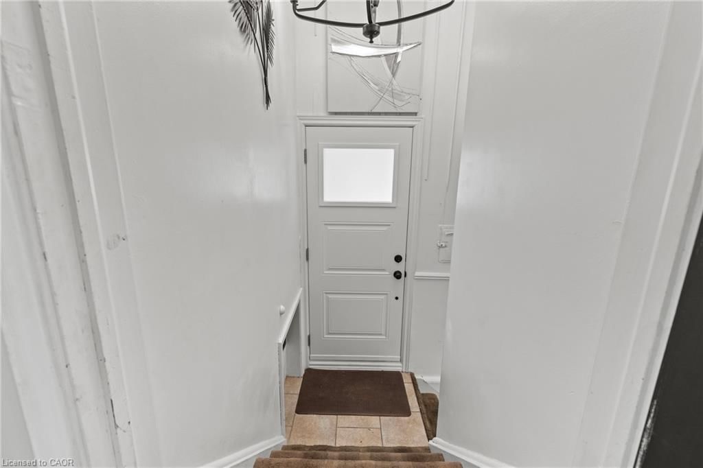 Single Family Residence for sale at 96 Terrace Drive, Hamilton, ON, L9A 2Y6 - Balfour - MLS: 40819579