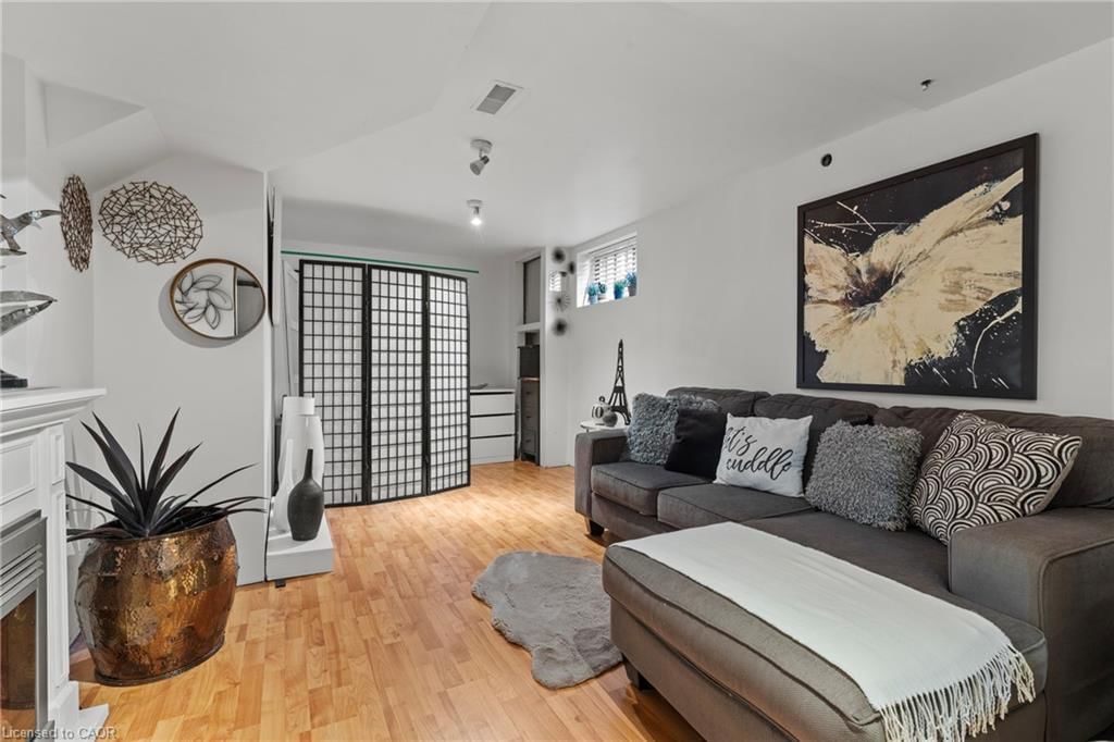 Single Family Residence for sale at 96 Terrace Drive, Hamilton, ON, L9A 2Y6 - Balfour - MLS: 40819579