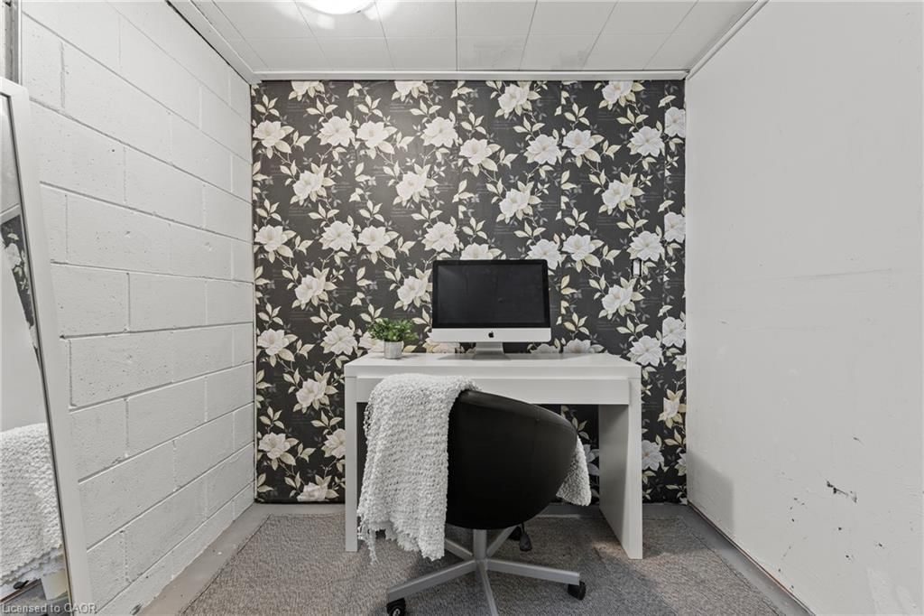 Single Family Residence for sale at 96 Terrace Drive, Hamilton, ON, L9A 2Y6 - Balfour - MLS: 40819579