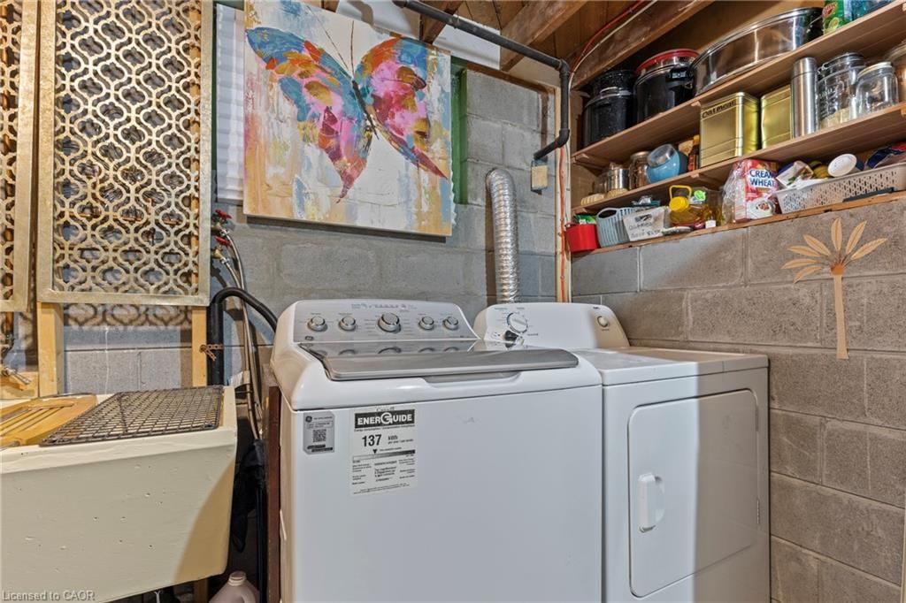 Single Family Residence for sale at 96 Terrace Drive, Hamilton, ON, L9A 2Y6 - Balfour - MLS: 40819579