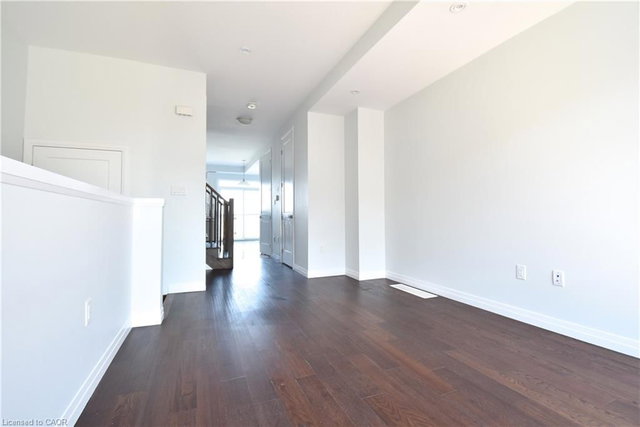 229 - 30 Times Square Boulevard