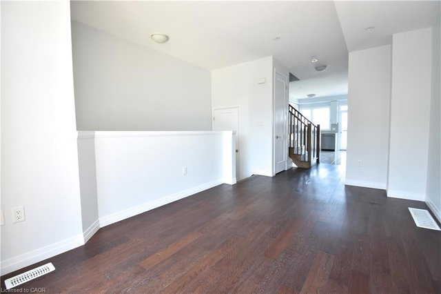 229 - 30 Times Square Boulevard