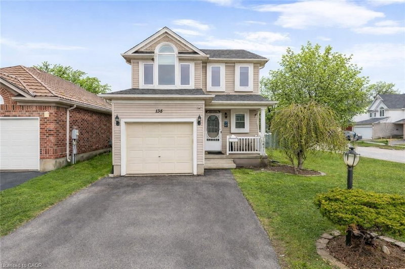 135 Veronica Drive, Kitchener, Ontario