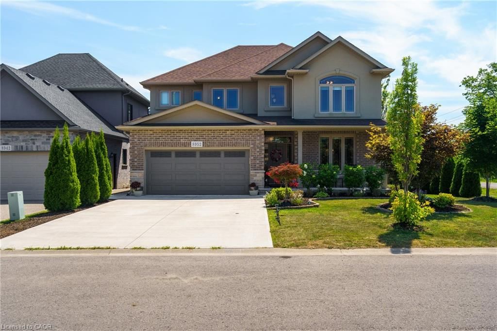 Single Family Residence for sale at 8952 Black Forest Crescent, Niagara Falls, ON, L2H 0M8 - Forestview - MLS: 40819682