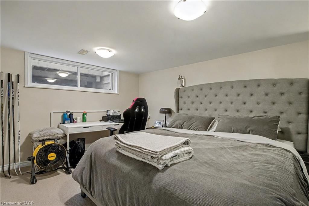 Single Family Residence for sale at 11 Carwyn Crescent, Hamilton, ON, L8S 3H3 - Ainslie Wood - MLS: 40819712