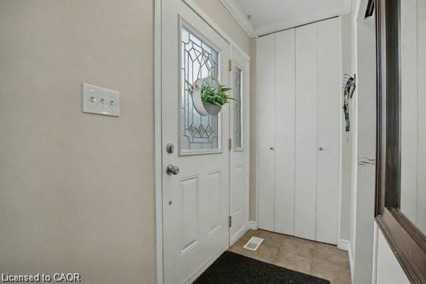 Single Family Residence for sale at 11 Carwyn Crescent, Hamilton, ON, L8S 3H3 - Ainslie Wood - MLS: 40819712