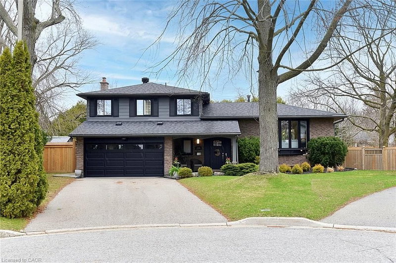 291 Carla Court, Burlington, Ontario