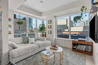 415 - 212 King William Street