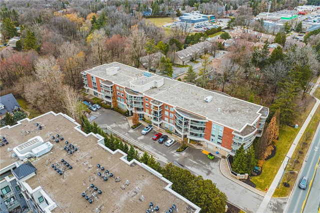 214 - 125 Wilson Street W