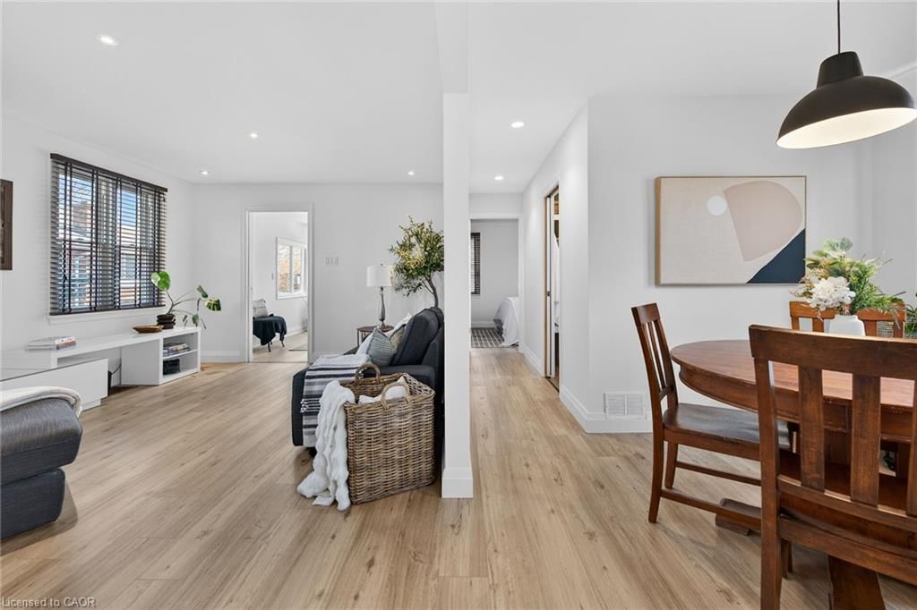 Single Family Residence for sale at 844 Upper Wellington Street, Hamilton, ON, L9A 3R9 - Concession - MLS: 40819910