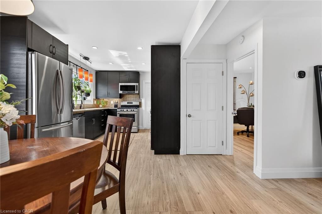 Single Family Residence for sale at 844 Upper Wellington Street, Hamilton, ON, L9A 3R9 - Concession - MLS: 40819910