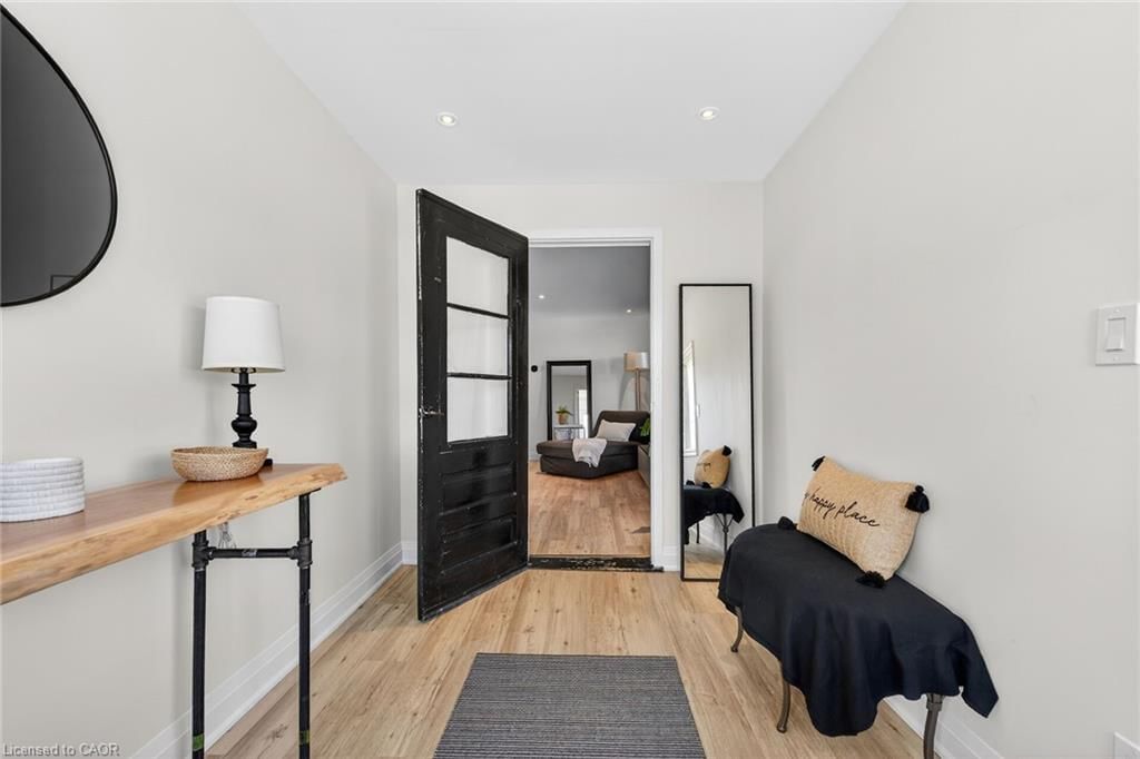 Single Family Residence for sale at 844 Upper Wellington Street, Hamilton, ON, L9A 3R9 - Concession - MLS: 40819910