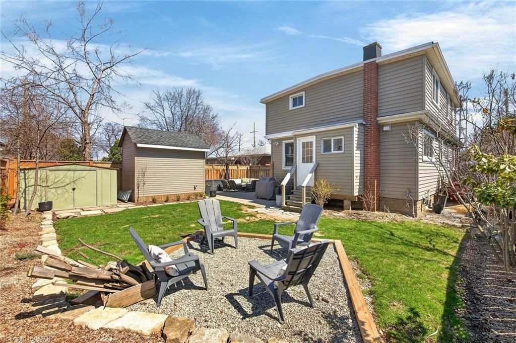 Single Family Residence for sale at 844 Upper Wellington Street, Hamilton, ON, L9A 3R9 - Concession - MLS: 40819910