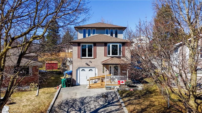 24 Farmington Place, Kitchener, Ontario