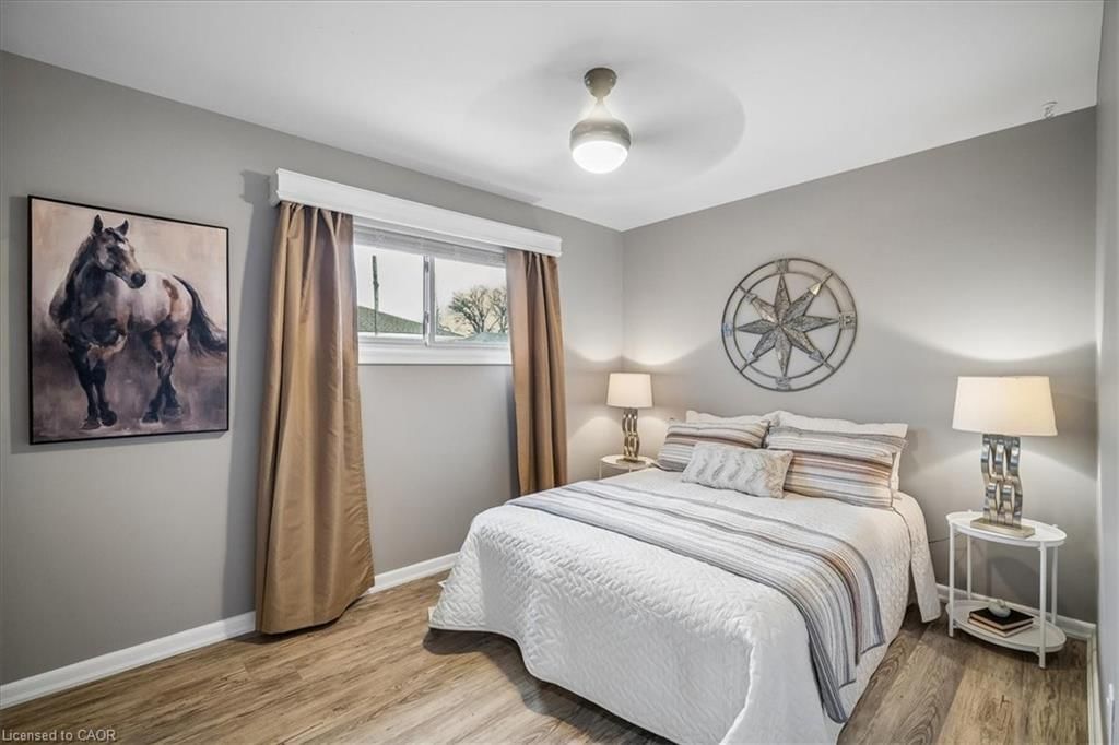 Single Family Residence for sale at 139 Rendell Boulevard, Hamilton, ON, L8T 3P7 - Sunninghill - MLS: 40819931