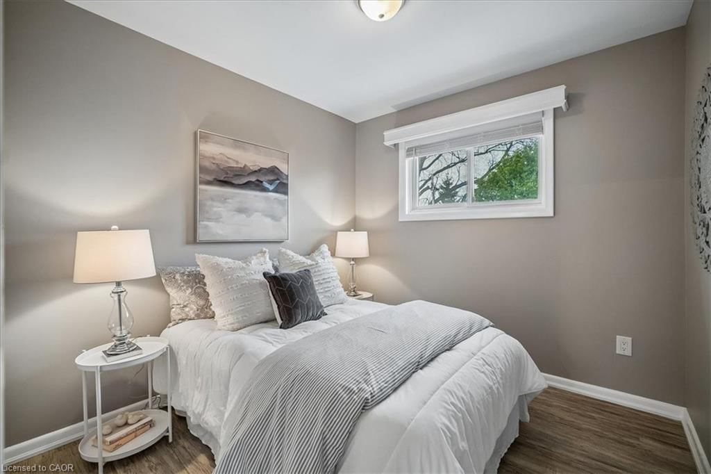 Single Family Residence for sale at 139 Rendell Boulevard, Hamilton, ON, L8T 3P7 - Sunninghill - MLS: 40819931