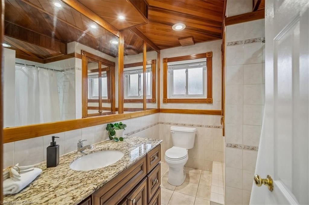 Single Family Residence for sale at 139 Rendell Boulevard, Hamilton, ON, L8T 3P7 - Sunninghill - MLS: 40819931