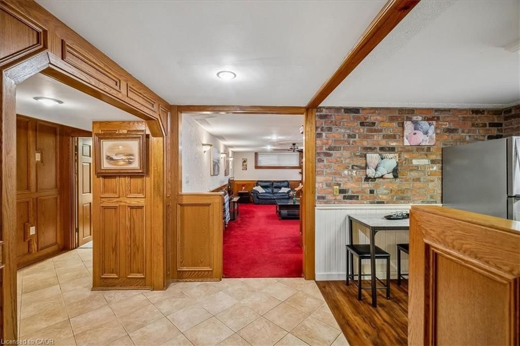 Single Family Residence for sale at 139 Rendell Boulevard, Hamilton, ON, L8T 3P7 - Sunninghill - MLS: 40819931