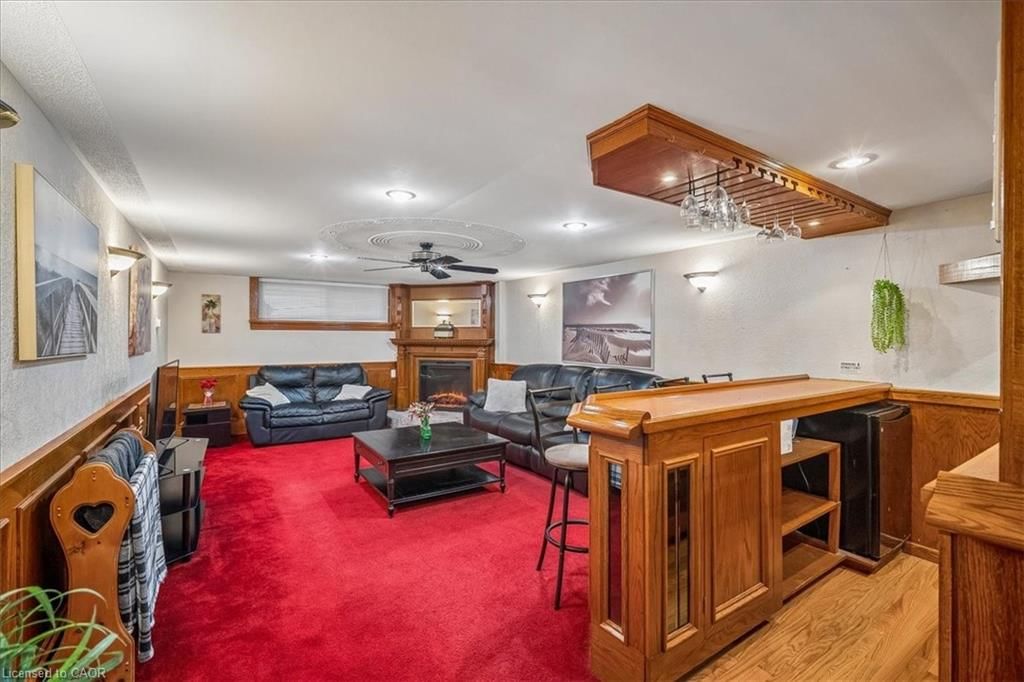 Single Family Residence for sale at 139 Rendell Boulevard, Hamilton, ON, L8T 3P7 - Sunninghill - MLS: 40819931