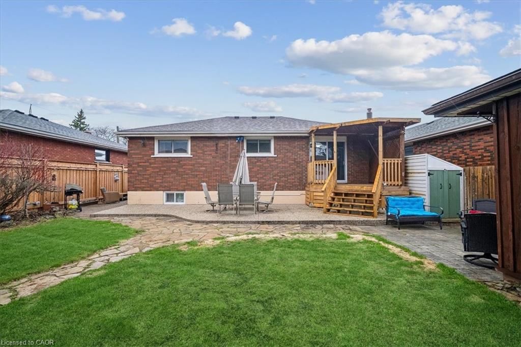 Single Family Residence for sale at 139 Rendell Boulevard, Hamilton, ON, L8T 3P7 - Sunninghill - MLS: 40819931