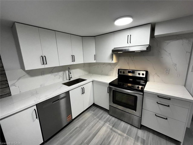 B - 3140 Michael Crescent