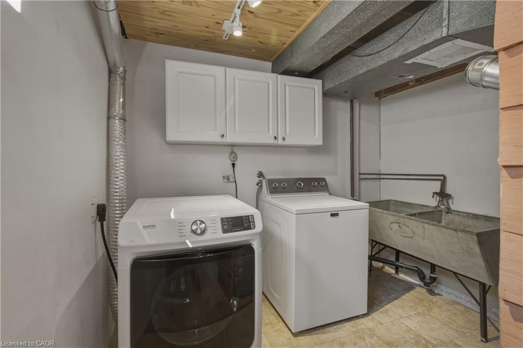 Single Family Residence for sale at 22 Westaway Place, Hamilton, ON, L9C 2G1 - Buchanan - MLS: 40820007