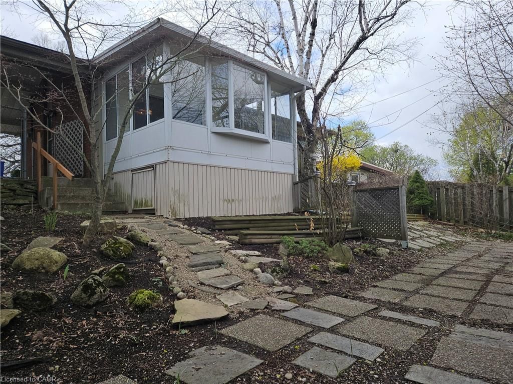 Single Family Residence for sale at 22 Westaway Place, Hamilton, ON, L9C 2G1 - Buchanan - MLS: 40820007