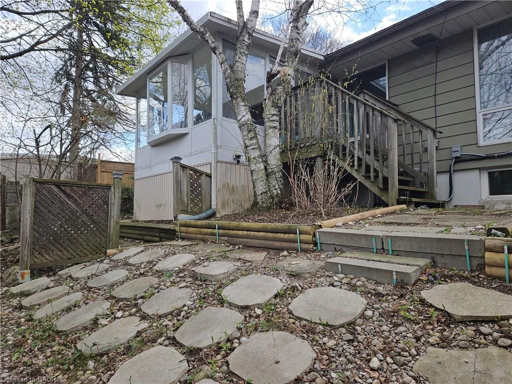 Single Family Residence for sale at 22 Westaway Place, Hamilton, ON, L9C 2G1 - Buchanan - MLS: 40820007