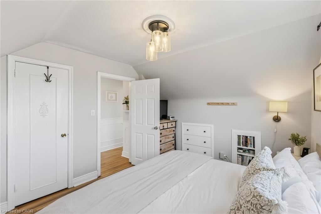 Single Family Residence for sale at 43 Woodbridge Road, Hamilton, ON, L8K 3C8 - Rosedale - MLS: 40820009