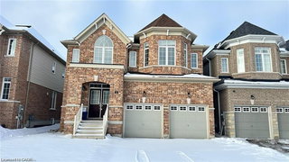 Lower unit - 19 Cherry Taylor Avenue