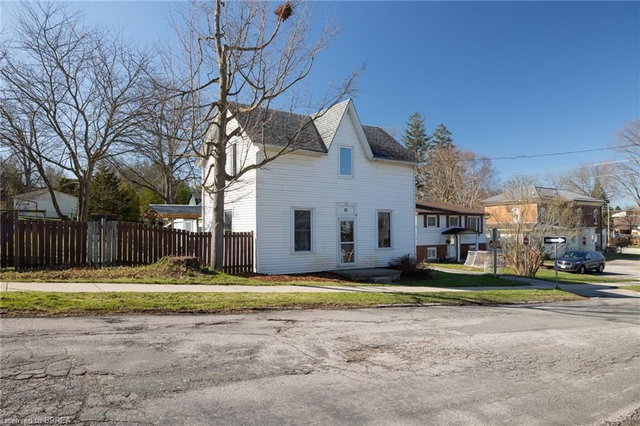 52 Temperance Street W