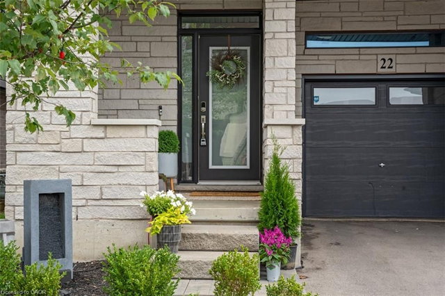 22 - 35 Midhurst Heights