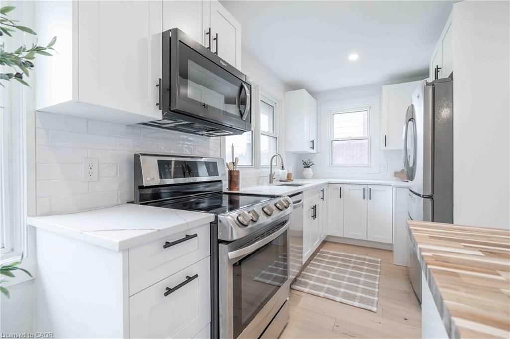 Single Family Residence for sale at 67 Toby Crescent, Hamilton, ON, L8T 2N9 - Huntington - MLS: 40820060