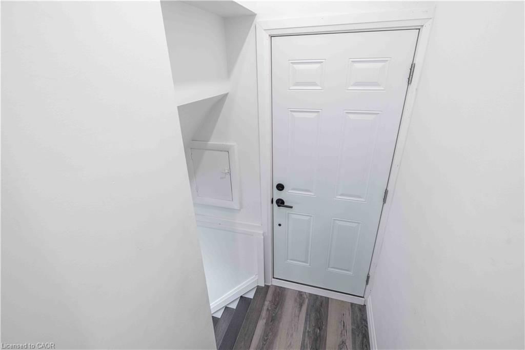 Single Family Residence for sale at 67 Toby Crescent, Hamilton, ON, L8T 2N9 - Huntington - MLS: 40820060