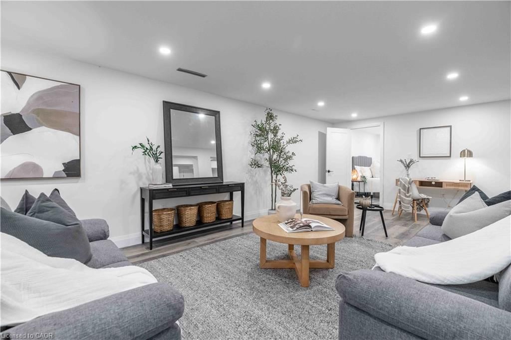 Single Family Residence for sale at 67 Toby Crescent, Hamilton, ON, L8T 2N9 - Huntington - MLS: 40820060