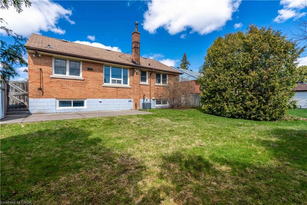 Single Family Residence for sale at 67 Toby Crescent, Hamilton, ON, L8T 2N9 - Huntington - MLS: 40820060