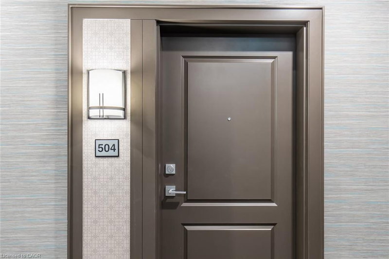Room1
