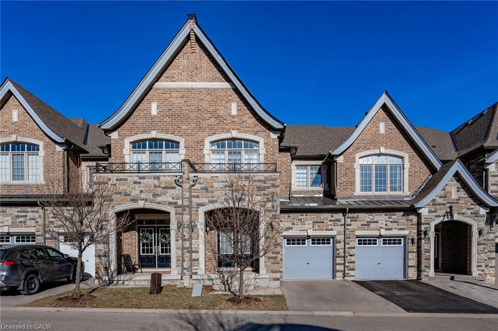 Row/Townhouse for sale at 2453 Village Common, Oakville, ON, L6M 0S2 - BC Bronte Creek - MLS: 40820076