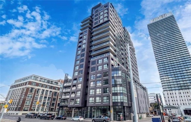 612 - 1 Victoria Street S