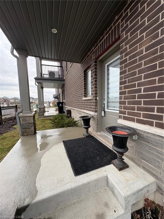 84 - 124 Compass Trail