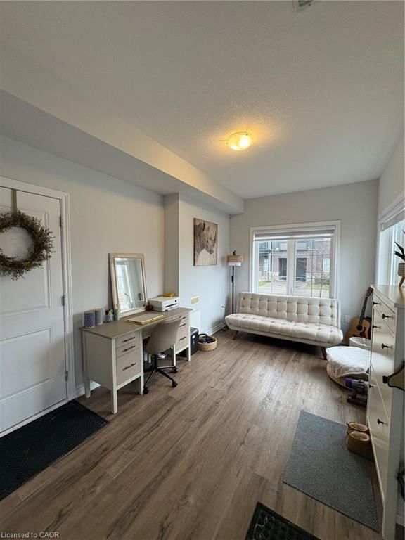 84 - 124 Compass Trail